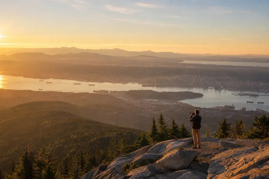 Lumière de fin d’après-midi au-dessus de Vancouver